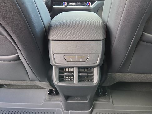 New 2027 Chevrolet Equinox RS w/ Convenience Package III FWD image 12