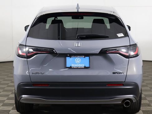 Used 2024 Honda HR-V Sport image 11