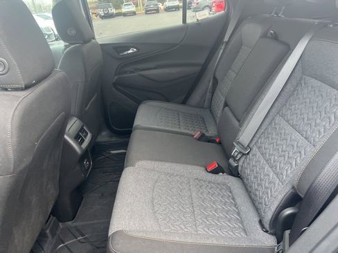 Used 2022 Chevrolet Equinox LT image 9