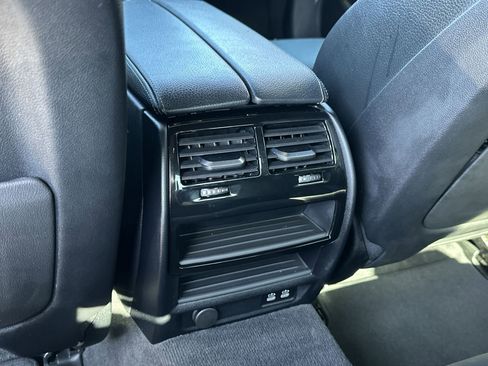 Used 2021 BMW 530i w/ M Sport Package RWD image 50