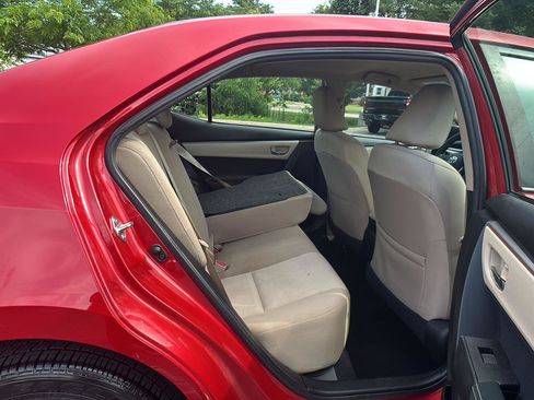 Used 2015 Toyota Corolla LE w/ Body Protection Package #1 FWD image 16