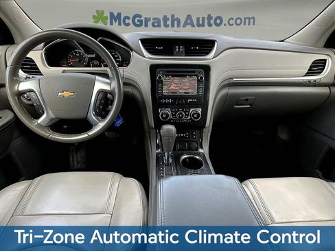 Used 2017 Chevrolet Traverse LT AWD/4WD image 10