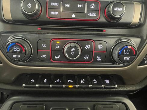 Used 2016 GMC Sierra 2500 Denali w/ Duramax Plus Package image 22