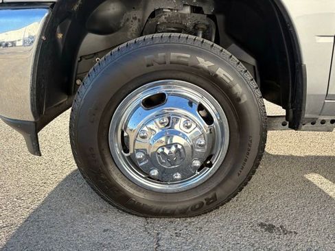 Used 2024 RAM 3500 Big Horn image 6