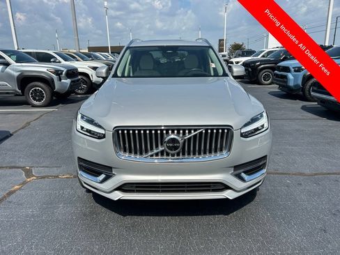 Used 2024 Volvo XC90 T8 Ultimate w/ Protection Package AWD/4WD image 23
