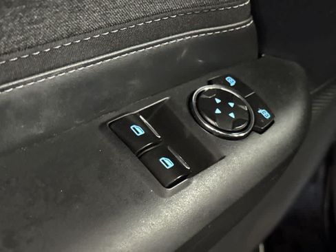 Used 2024 Ford Mustang Coupe RWD image 28