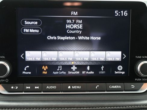 Used 2023 Nissan Rogue S image 15