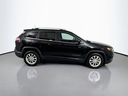 Used 2019 Jeep Cherokee Latitude w/ Popular Appearance Group
