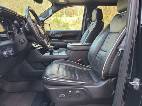 Used 2022 GMC Sierra 1500 AT4X image 13