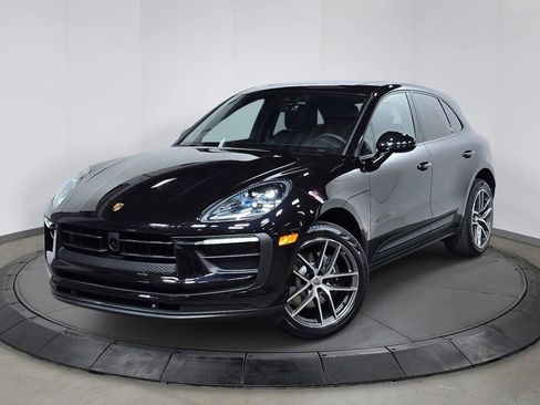 New 2026 Porsche Macan AWD/4WD image 1
