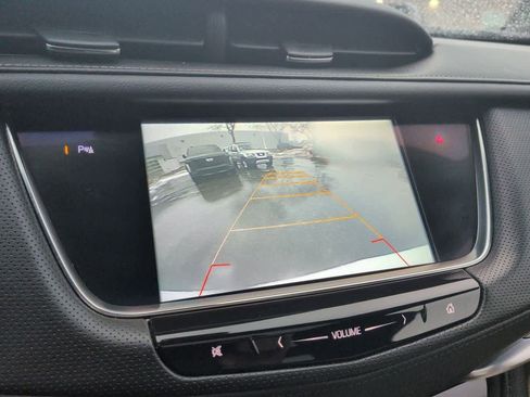 Used 2017 Cadillac XT5 Luxury image 31