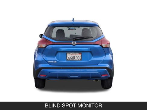 Used 2025 Nissan Kicks Play S FWD image 8