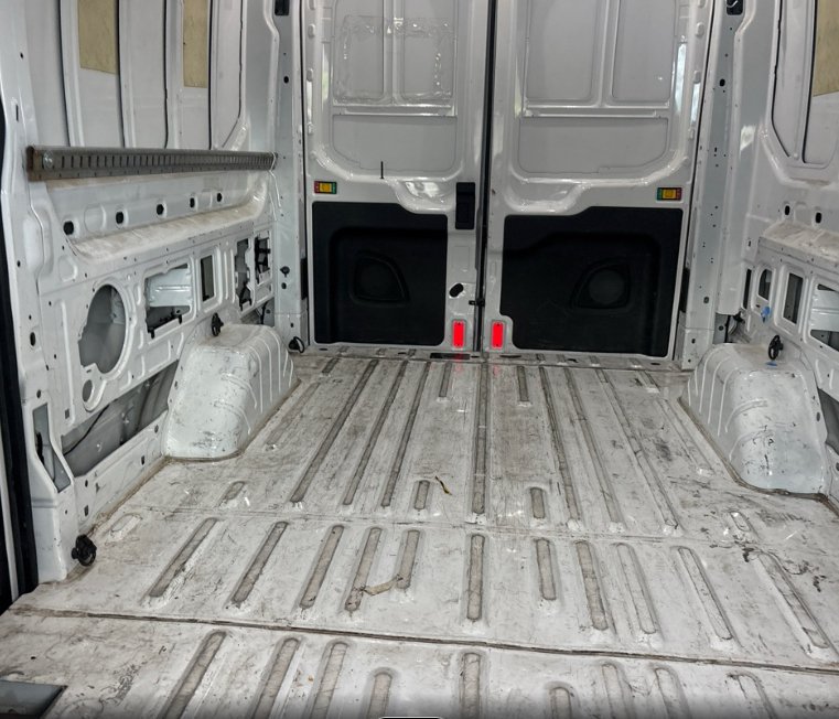 Used 2018 Ford Transit 250 148 High Roof RWD image 8