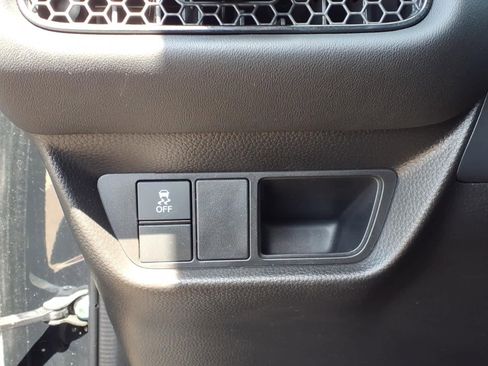 Used 2024 Honda HR-V LX image 15