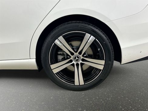 Certified 2026 Mercedes-Benz C 300 4MATIC Sedan image 39