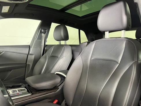 Used 2021 Audi Q8 Premium Plus w/ Premium Plus Package AWD/4WD image 14