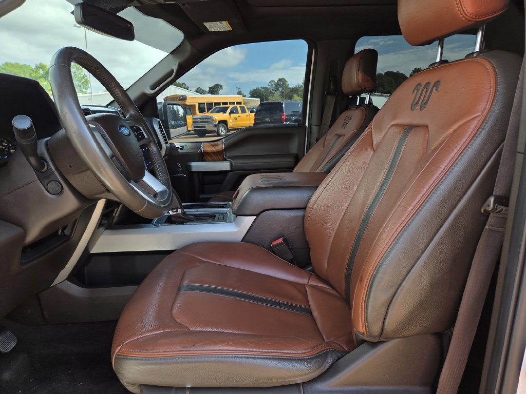 Used 2018 Ford F150 King Ranch w/ Equipment Group 601A Luxury AWD/4WD image 17
