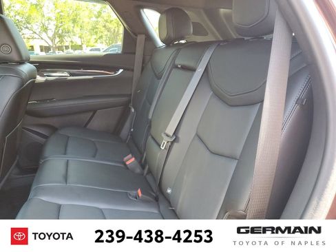 Used 2022 Cadillac XT5 Premium Luxury w/ Technology Package FWD image 22