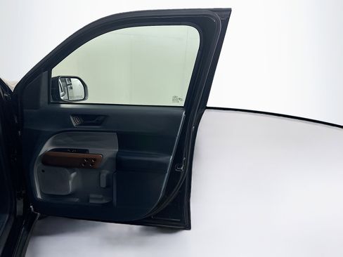 Used 2022 Ford Maverick Lariat w/ Lariat Luxury Package image 31