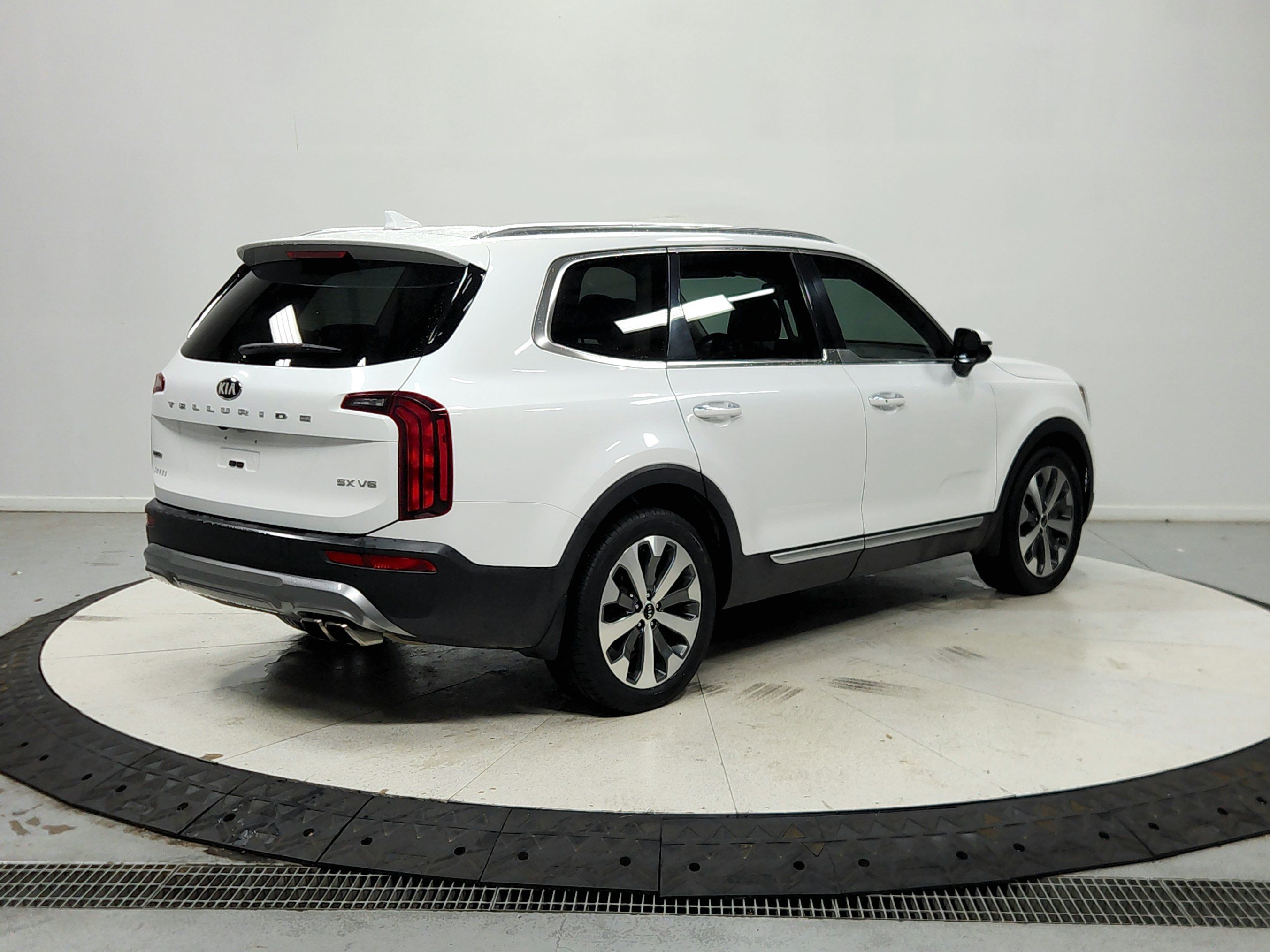 Used 2020 Kia Telluride SX AWD/4WD image 8