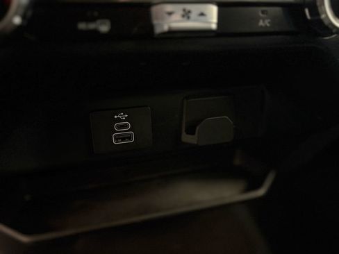 Used 2025 Ford F150 XLT w/ Equipment Group 301A Standard image 32