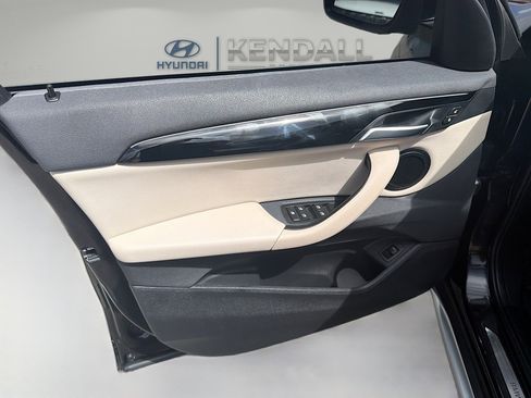 Used 2018 BMW X1 sDrive28i image 17