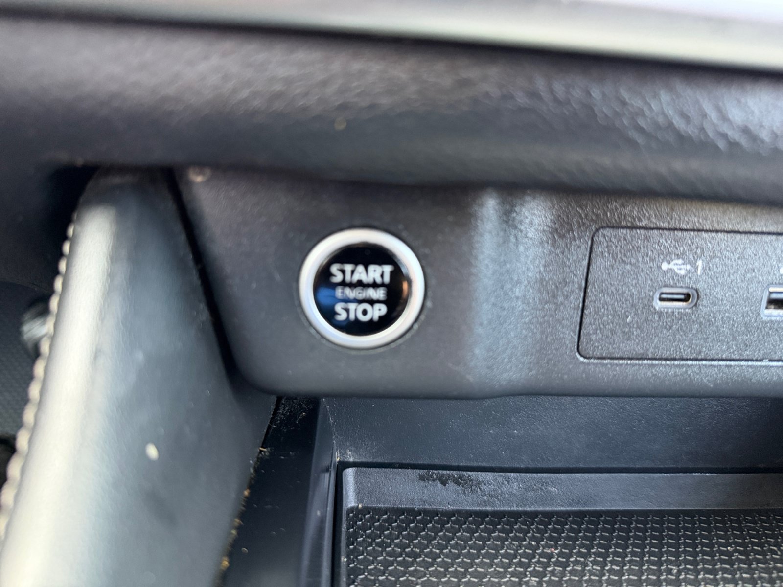 Used 2021 Nissan Rogue SL w/ Premium Package FWD image 21