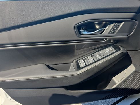 Used 2023 Honda Accord Touring image 25