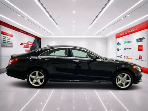 Used 2015 Mercedes-Benz CLS 550 4MATIC w/ Premium Package image 8