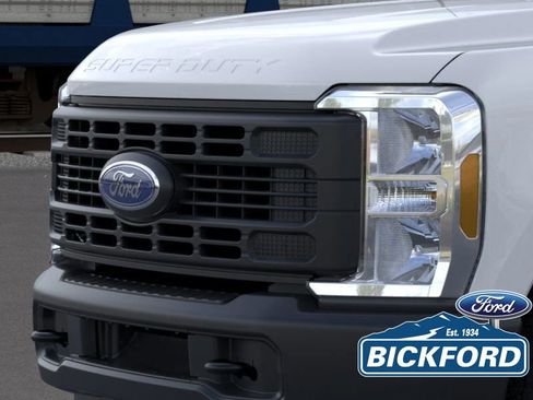 New 2026 Ford F350 XL w/ XL Driver Assist Package image 17