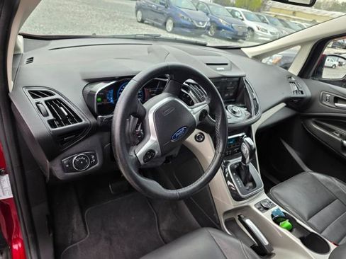 Used 2014 Ford C-MAX Energi SEL w/ Equipment Group 302A FWD image 13