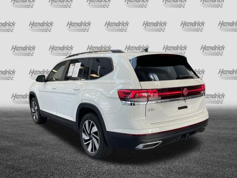 Used 2024 Volkswagen Atlas SE FWD image 8