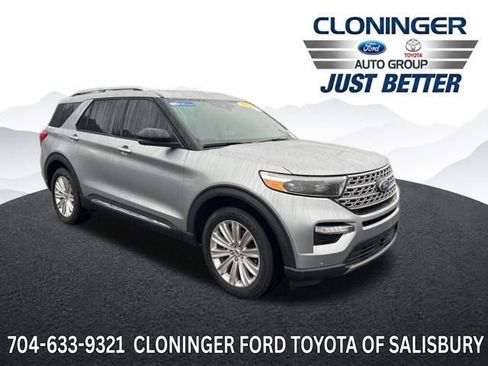 Used 2023 Ford Explorer Limited w/ Limited Technology Package RWD image 1