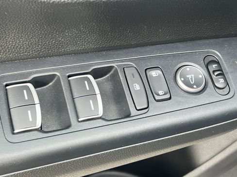 Certified 2025 Honda CR-V EX-L image 13