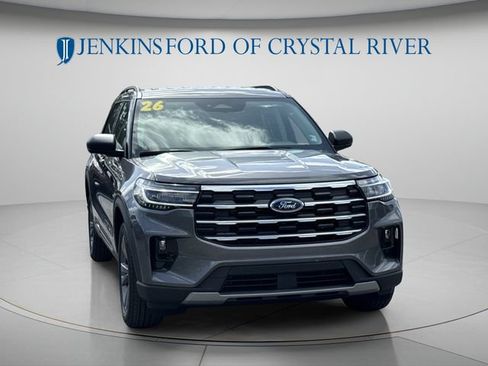 Used 2026 Ford Explorer Active w/ Active Comfort Package AWD/4WD image 15