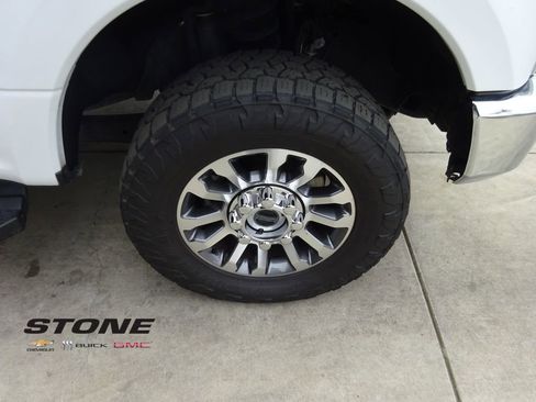 Used 2022 Ford F250 Lariat w/ Lariat Ultimate Package image 11