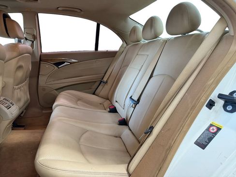 Used 2007 Mercedes-Benz E 350 Sedan image 12
