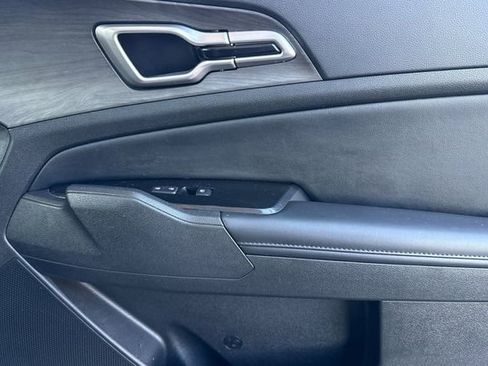 Certified 2023 Kia Sportage X-Line w/ X-Line Premium Package image 23