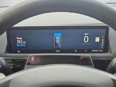 Used 2023 Ford Mustang Mach-E Select image 11