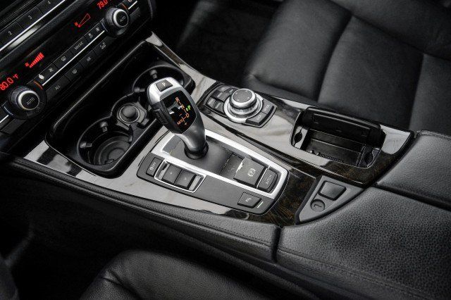 Used 2013 BMW 535i Sedan RWD image 24