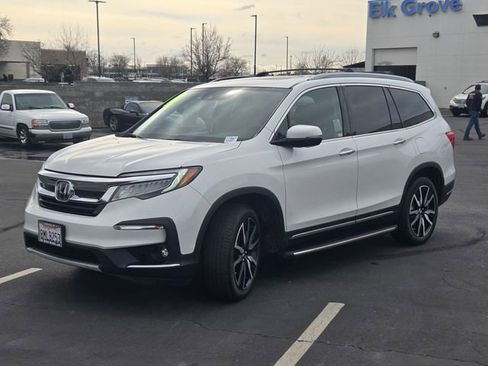 Used 2020 Honda Pilot Touring image 8
