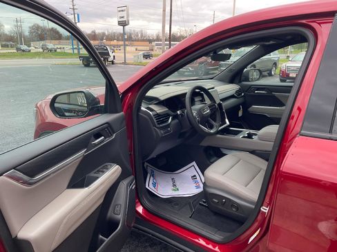 New 2026 GMC Acadia Elevation w/ Black Edition image 9