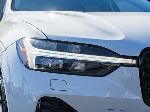 New 2026 Volvo XC60 B5 Ultra w/ Protection Package Premier image 13