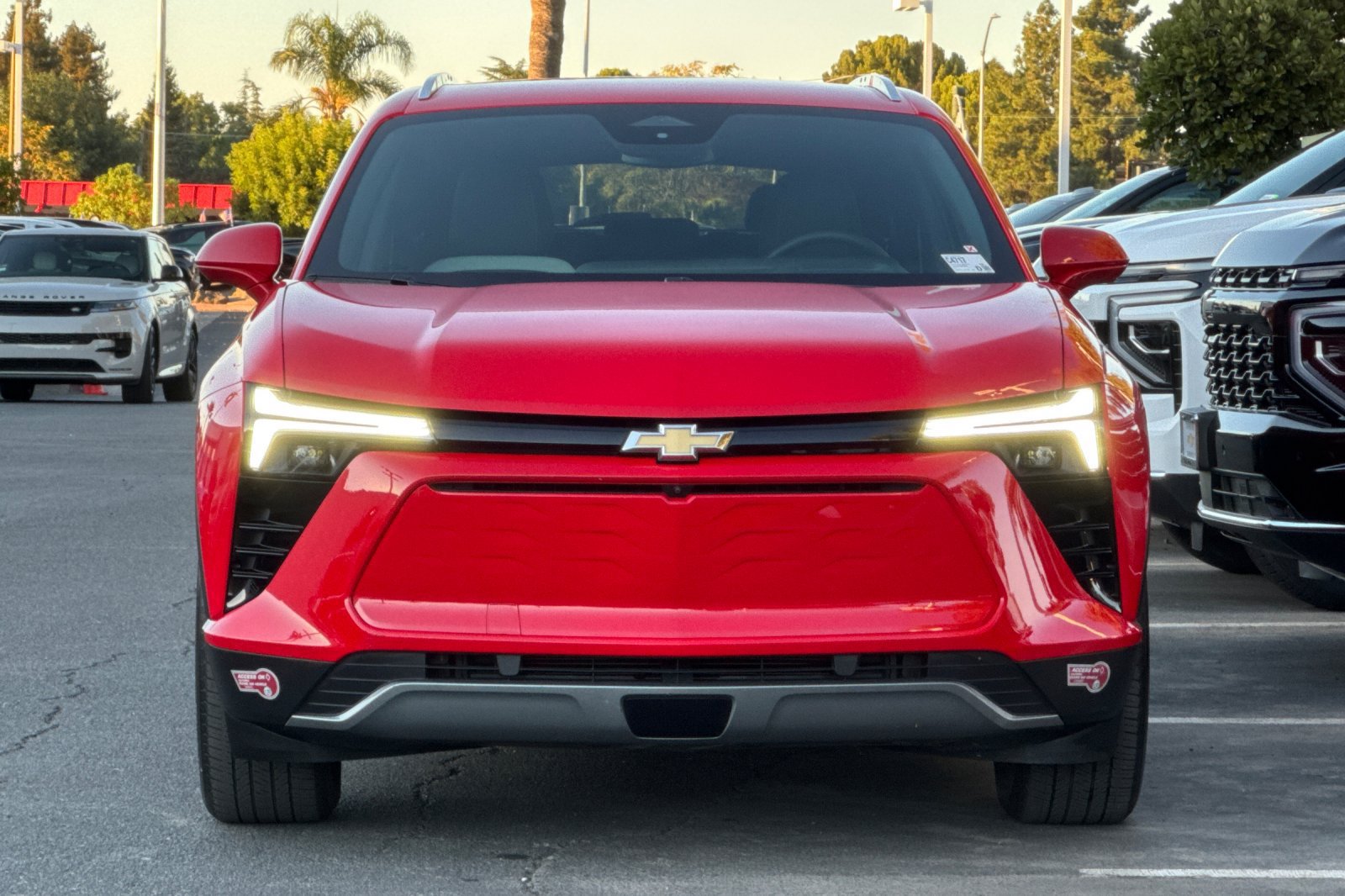 Used 2024 Chevrolet Blazer EV LT AWD/4WD image 10