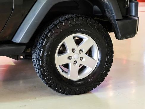 Used 2014 Jeep Wrangler Sport w/ Quick Order Package 23S AWD/4WD image 44