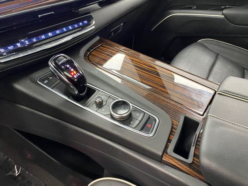 Used 2023 Cadillac Escalade Premium Luxury w/ LPO, Floor Liner Package AWD/4WD image 29