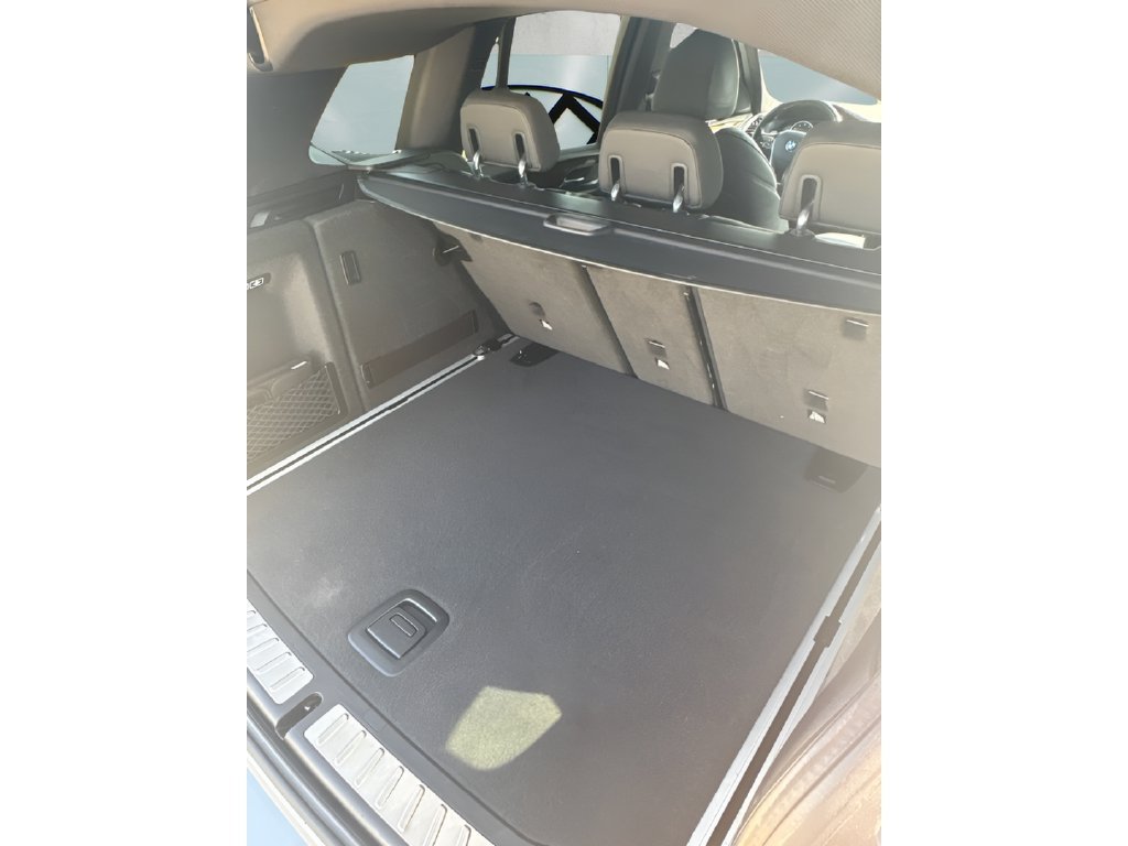 Used 2019 BMW X3 sDrive30i w/ Driving Assistance Package RWD image 17