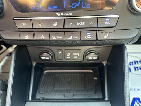 Used 2021 Hyundai Tucson Limited image 16