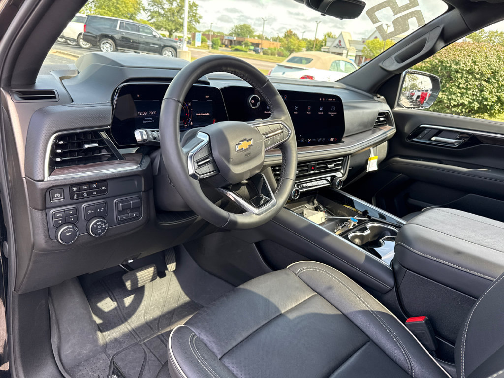 Certified 2025 Chevrolet Tahoe Premier AWD/4WD image 19
