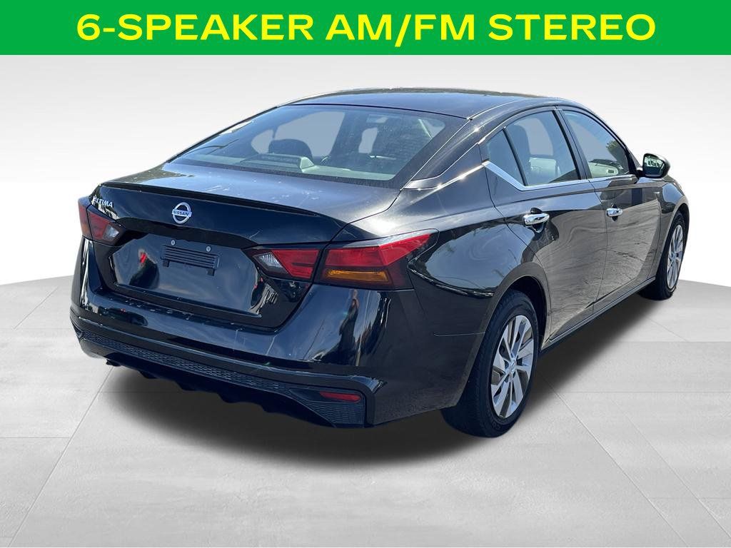 Used 2022 Nissan Altima 2.5 S FWD image 9